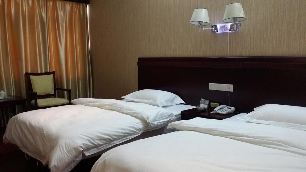 Kunming Liheng Hotel ภายนอก รูปภาพ